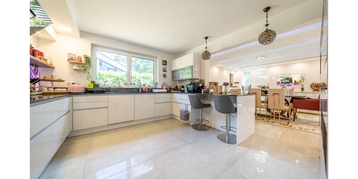 Einfamilienhaus Hannover / Isernhagen-Süd Süd - 6 Zimmer, 242 m&sup2;, 2.050.000&euro; | Angebot:23040269