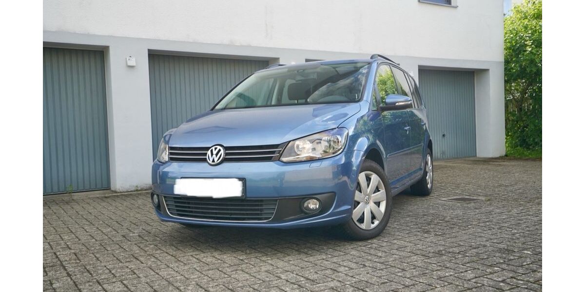 VW Touran 179.453 km 8.880 &euro; Hannover 30627