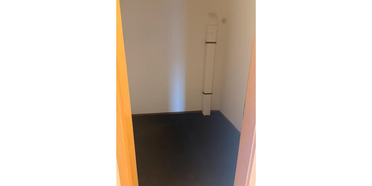 Etagenwohnung Wunstorf - 4.5 Zimmer, 127 m&sup2;, 920&euro; | Angebot:25626901