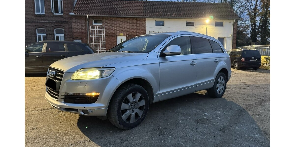 Audi Q 7 229.000 km 8.300 &euro; Hannover 30159