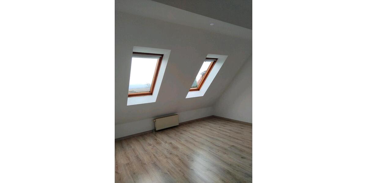 Maisonettenwohnung Gehrden - 3 Zimmer, 88 m&sup2;, 990&euro; | Angebot:25338975