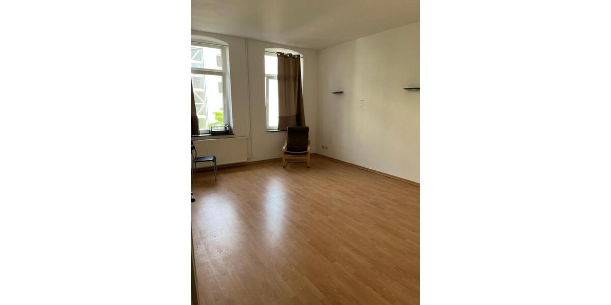 Etagenwohnung Hannover Vahrenwald-List - 3 Zimmer, 116 m&sup2;, 1.050&euro; | Angebot:25904590
