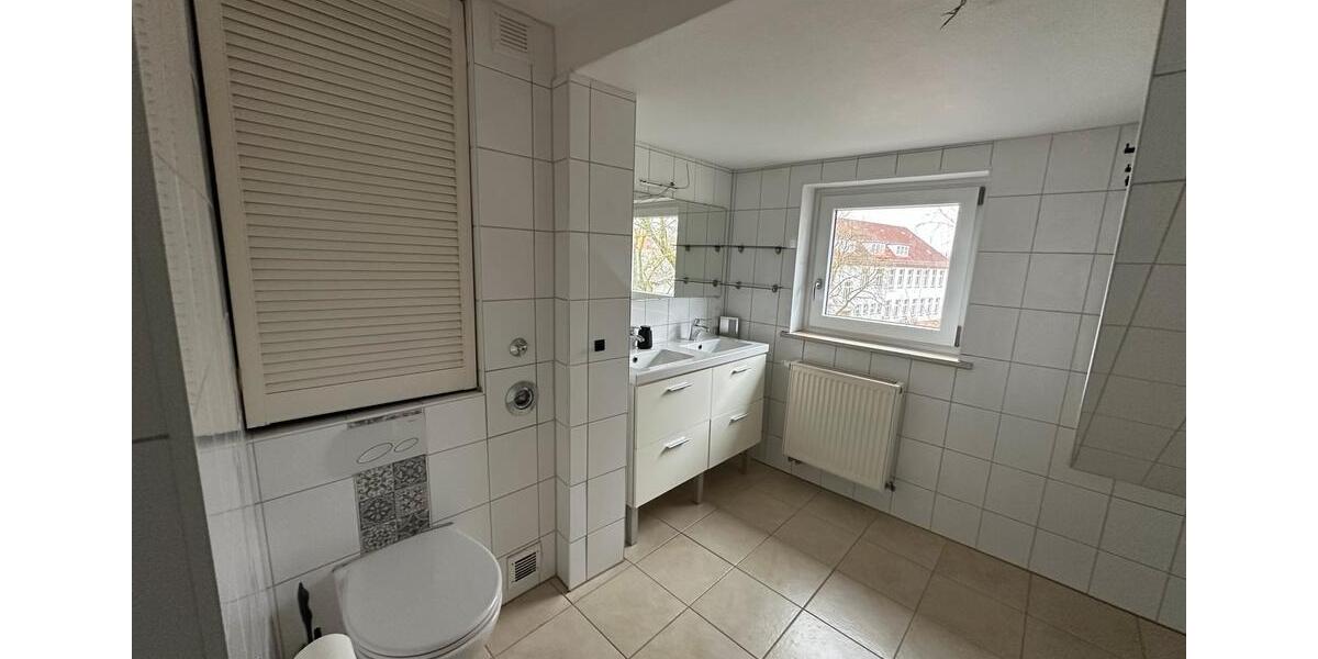 Dachgeschoßwohnung Burgdorf - 3 Zimmer, 65 m&sup2;, 129.000&euro; | Angebot:27493413