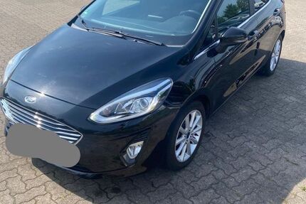 Ford Fiesta 103.000 km 6.300 &euro; Garbsen 30827