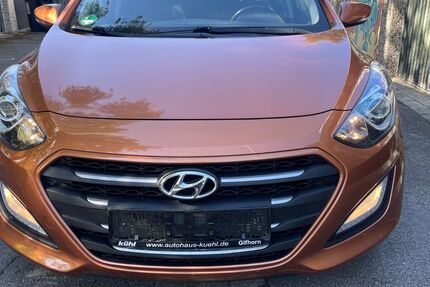 Hyundai i30 120.000 km 7.823 &euro; Hannover 30539