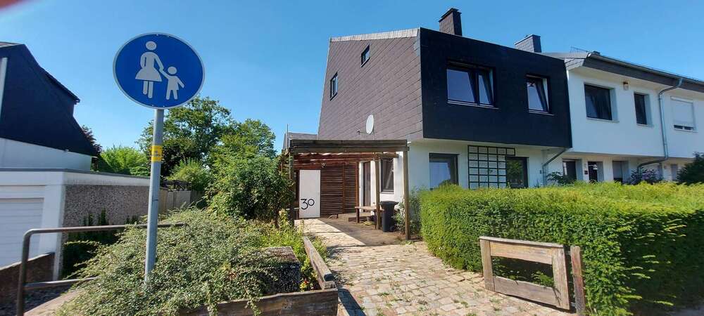 Einfamilienhaus Laatzen - 6 Zimmer, 166 m&sup2;, 550.000&euro; | Angebot:26002424