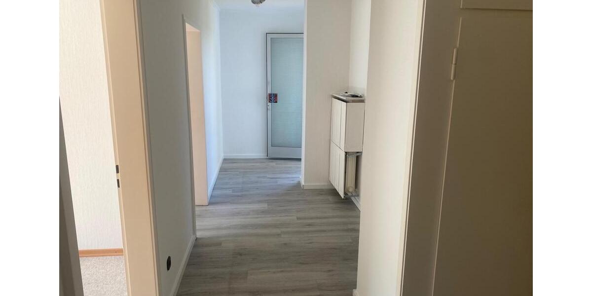 Erdgeschoßwohnung Burgwedel - 4 Zimmer, 73 m&sup2;, 230.000&euro; | Angebot:27445806
