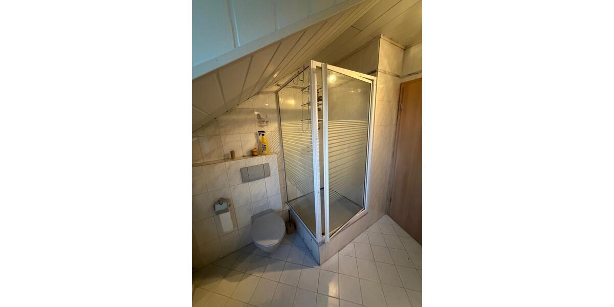 Dachgeschoßwohnung Neustadt am Rübenberge - 4 Zimmer, 96 m&sup2;, 197.000&euro; | Angebot:25232976