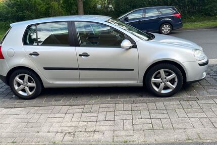 VW Golf 206.000 km 3.200 &euro; Hannover 30457