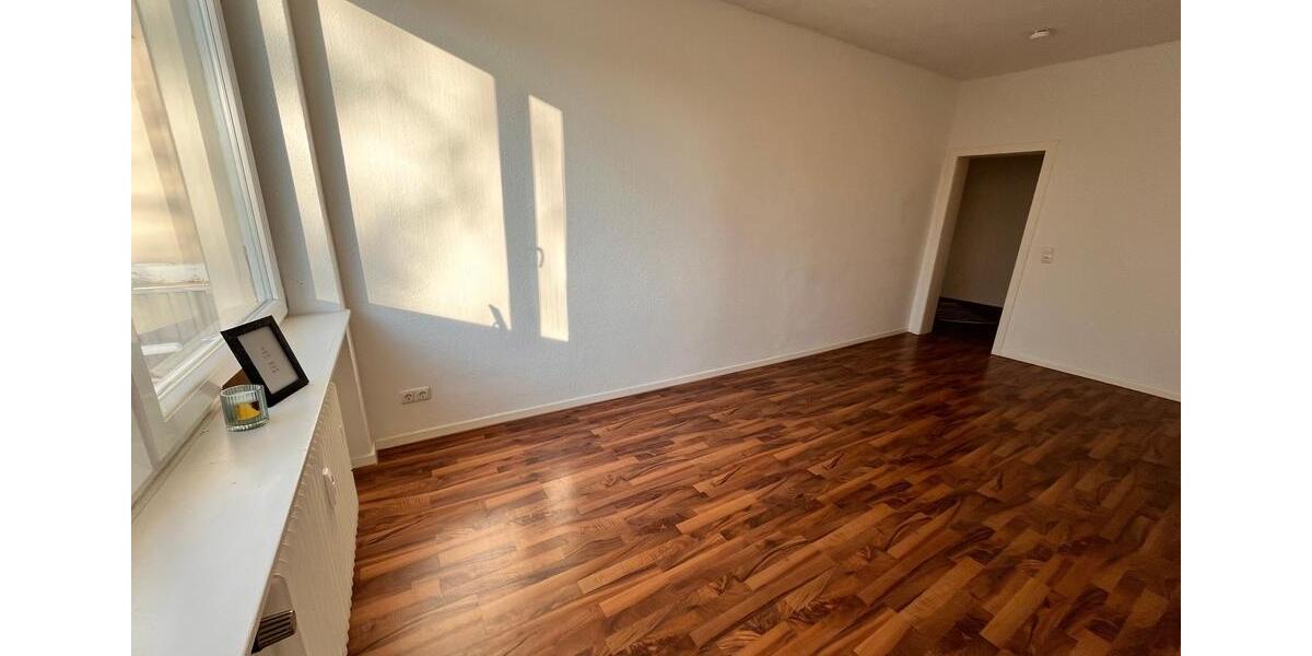 Etagenwohnung Hannover Südstadt - 2 Zimmer, 67 m&sup2;, 890&euro; | Angebot:25251191