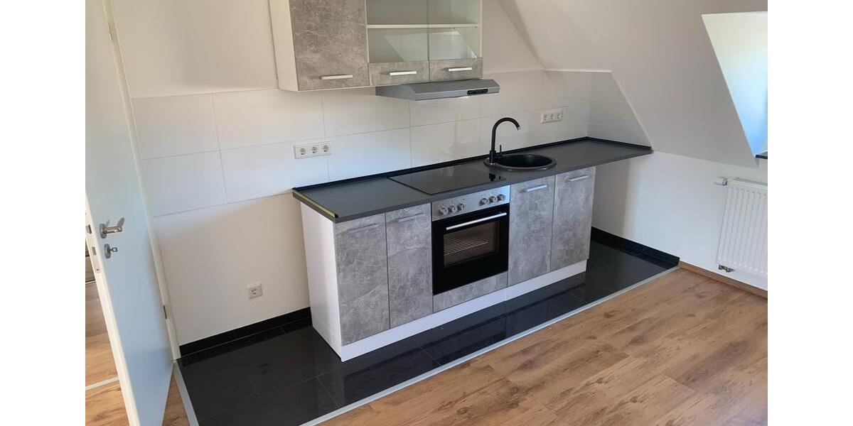 Dachgeschoßwohnung Hannover Herrenhausen-Stöcken - 2 Zimmer, 55 m&sup2;, 700&euro; | Angebot:25842952