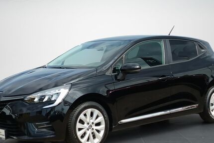 Renault Clio 24.750 km 12.750 &euro; Garbsen 30827