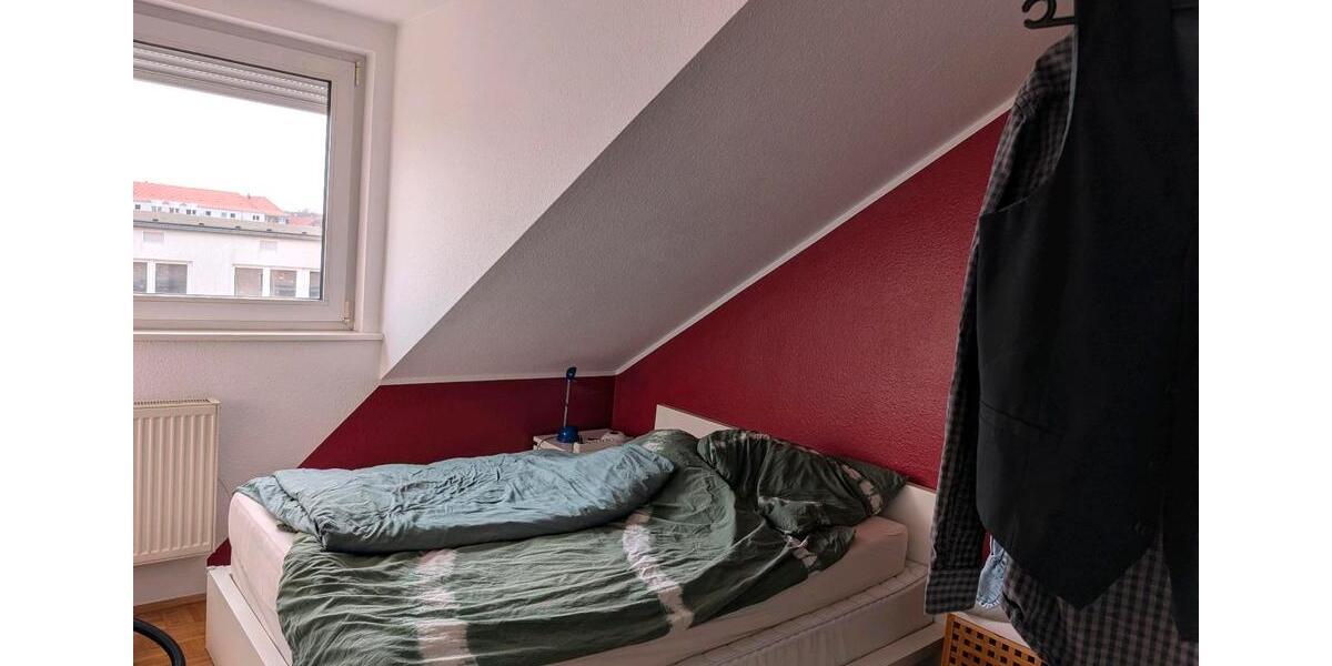 Dachgeschoßwohnung Hannover Ricklingen - 3 Zimmer, 59 m&sup2;, 678&euro; | Angebot:25872990