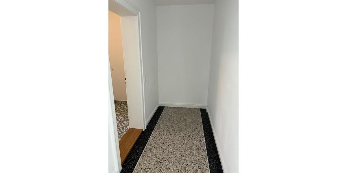 Erdgeschoßwohnung Wennigsen (Deister) - 3 Zimmer, 100 m&sup2;, 1.099&euro; | Angebot:26134863