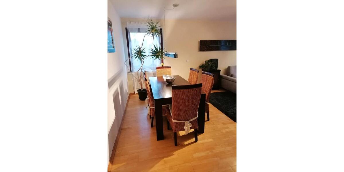 Etagenwohnung Pattensen - 3 Zimmer, 80 m&sup2;, 1.300&euro; | Angebot:25165140