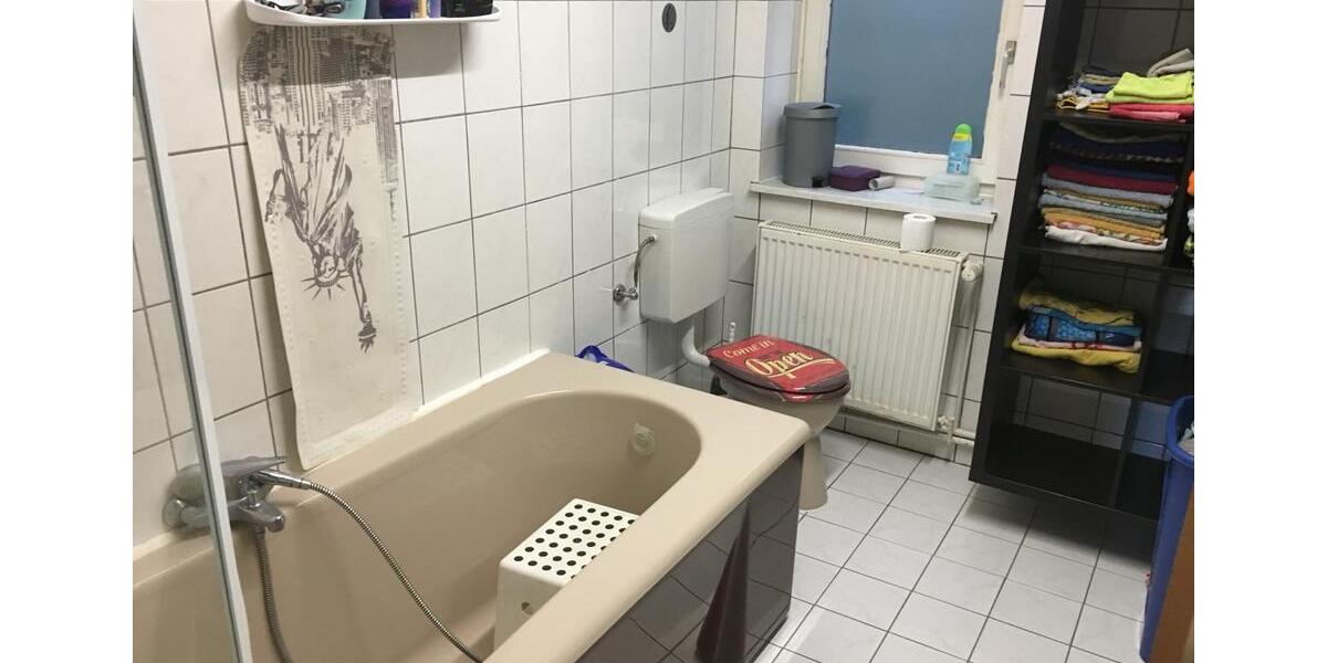 Erdgeschoßwohnung Bad Münder am Deister - 4 Zimmer, 105 m&sup2;, 880&euro; | Angebot:25262945