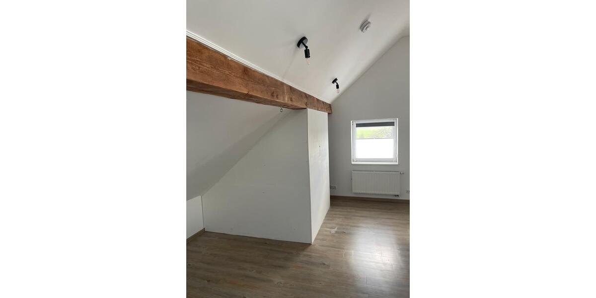 Dachgeschoßwohnung Lehrte - 1.5 Zimmer, 50 m&sup2;, 690&euro; | Angebot:25924402