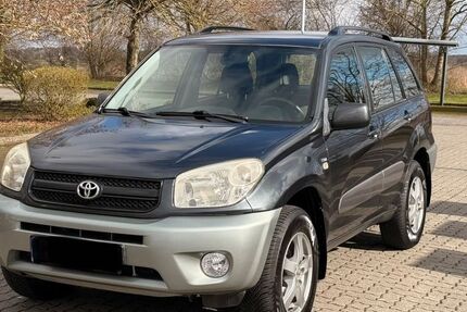 Toyota RAV 4 185.745 km 4.490 &euro; Neustadt 31535
