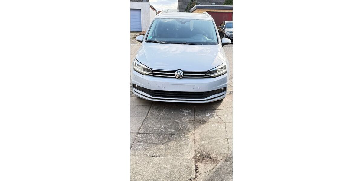 VW Touran 125.173 km 15.750 &euro; Rehburg-Loccum 31547