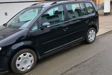 VW Touran 225.000 km 3.500 &euro; Langenhagen 30851