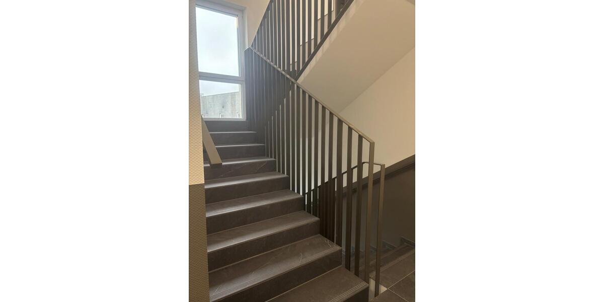 Etagenwohnung Hannover - 2 Zimmer, 71 m&sup2;, 1.271&euro; | Angebot:25613288