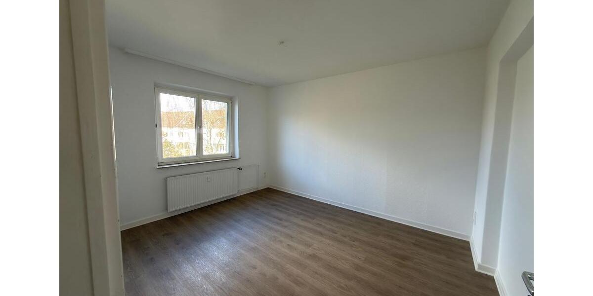 Etagenwohnung Hannover Herrenhausen-Stöcken - 3 Zimmer, 65 m&sup2;, 795&euro; | Angebot:25916452
