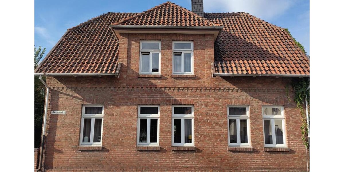 Einfamilienhaus Wunstorf - 7 Zimmer, 160 m&sup2;, 499.000&euro; | Angebot:24701606