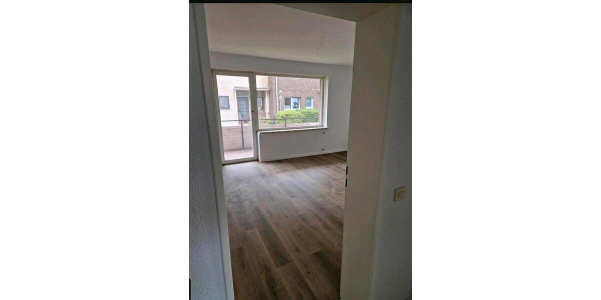 Hochparterre Garbsen Berenbostel - 3 Zimmer, 82 m&sup2;, 1.250&euro; | Angebot:24848854