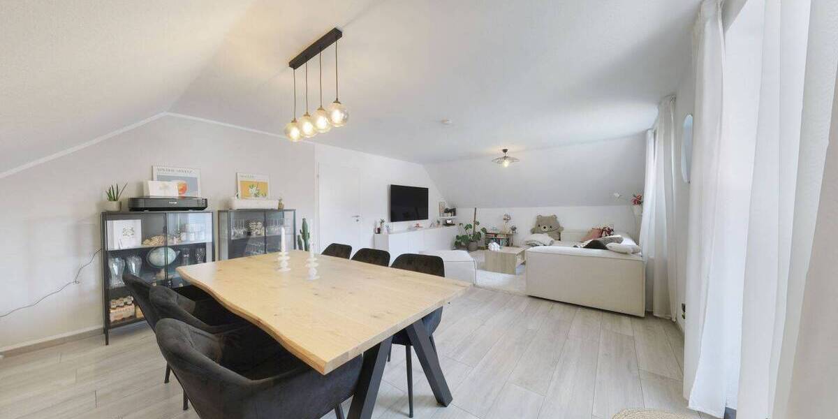 Mehrfamilienhaus, Wohnhaus Neustadt Poggenhagen - 9 Zimmer, 290 m&sup2;, 439.000&euro; | Angebot:26488283