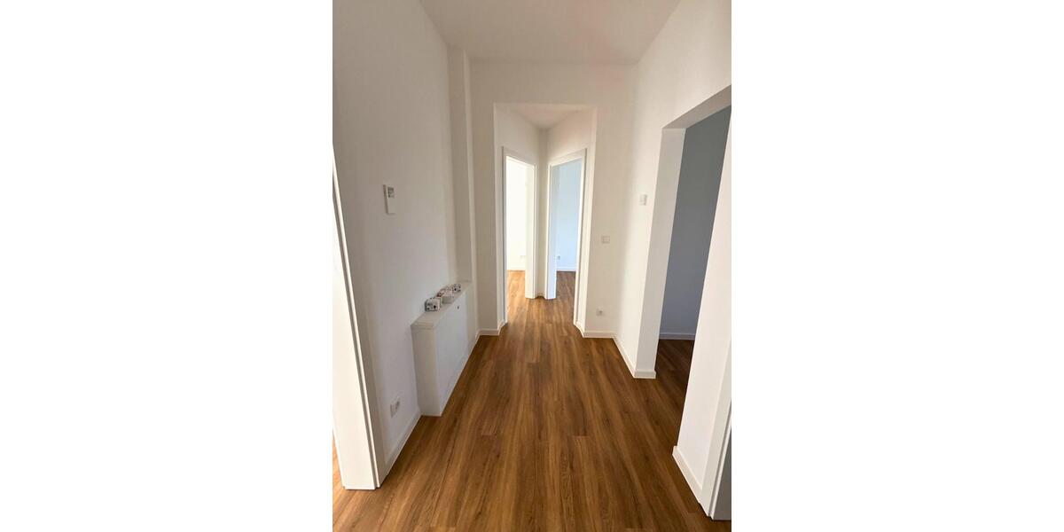 Mehrfamilienhaus, Wohnhaus Hannover Herrenhausen-Stöcken - 18 Zimmer, 350 m&sup2;, 5.500&euro; | Angebot:26454275