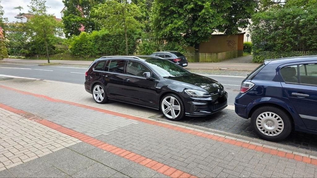 VW Golf 141.000 km 19.499 &euro; Gehrden 30988
