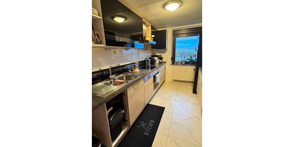 Etagenwohnung Sarstedt - 3 Zimmer, 119 m&sup2;, 1.450&euro; | Angebot:25853436