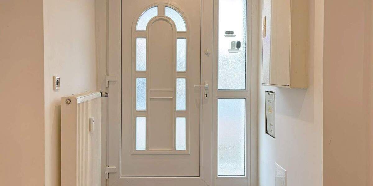 Mehrfamilienhaus, Wohnhaus Lauenau - 6 Zimmer, 145 m&sup2;, 245.000&euro; | Angebot:25686954