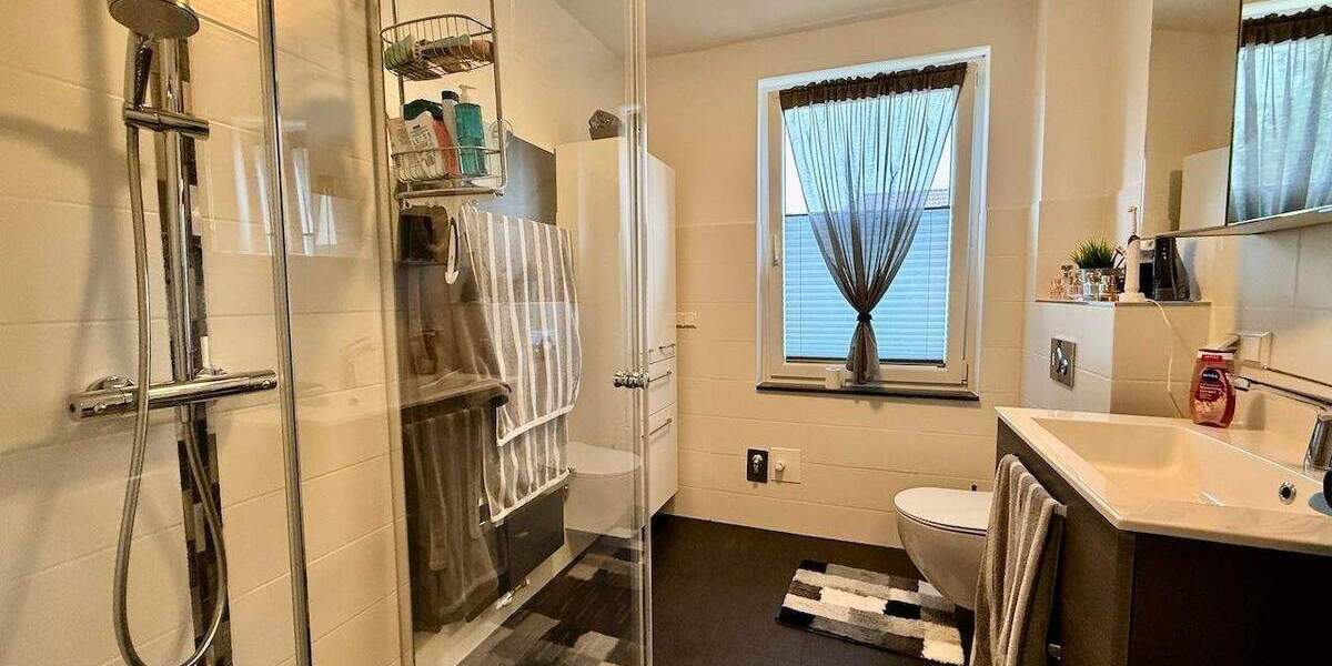 Mehrfamilienhaus, Wohnhaus Neustadt am Rübenberge Neustadt - 6 Zimmer, 160 m&sup2;, 469.000&euro; | Angebot:25677436