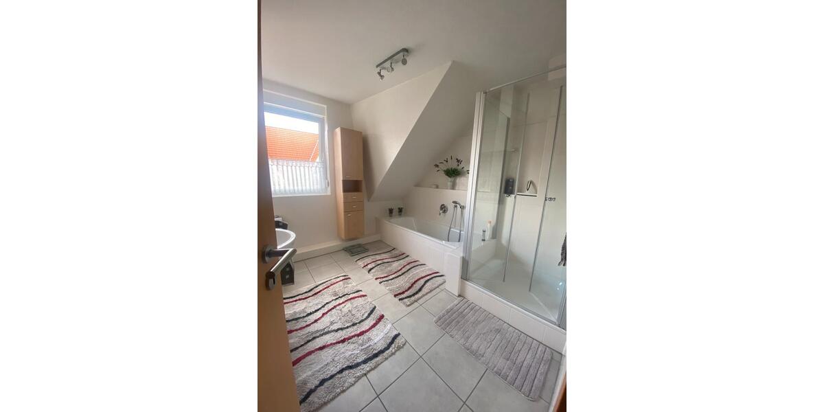 Doppelhaushälfte Hannover Buchholz-Kleefeld - 5 Zimmer, 120 m&sup2;, 1.590&euro; | Angebot:25856099