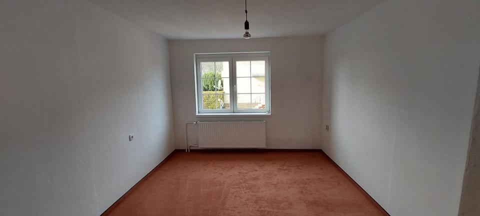 Erdgeschoßwohnung Bad Nenndorf - 4 Zimmer, 115 m&sup2;, 710&euro; | Angebot:26044865