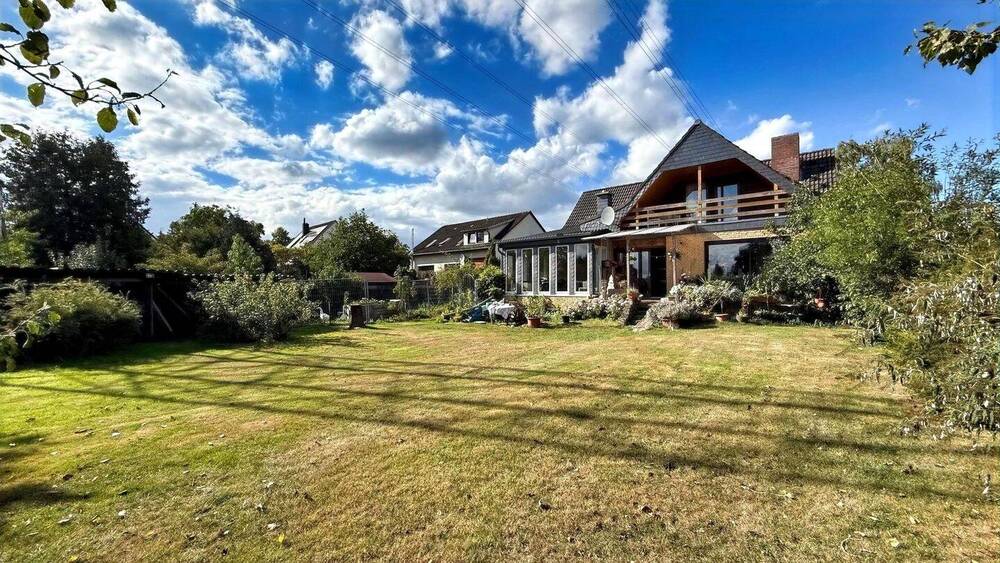 Einfamilienhaus Isernhagen Kirchhorst - 8 Zimmer, 193 m&sup2;, 449.000&euro; | Angebot:26569144