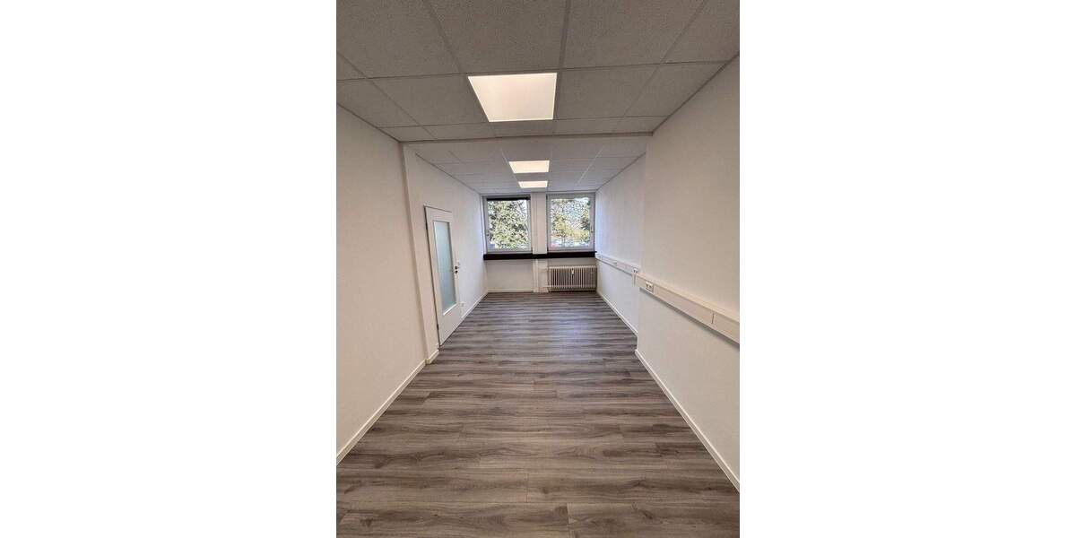 Gewerbeobjekt Langenhagen Alt-Langenhagen - 3 Zimmer, 63 m&sup2;, 600&euro; | Angebot:25700199