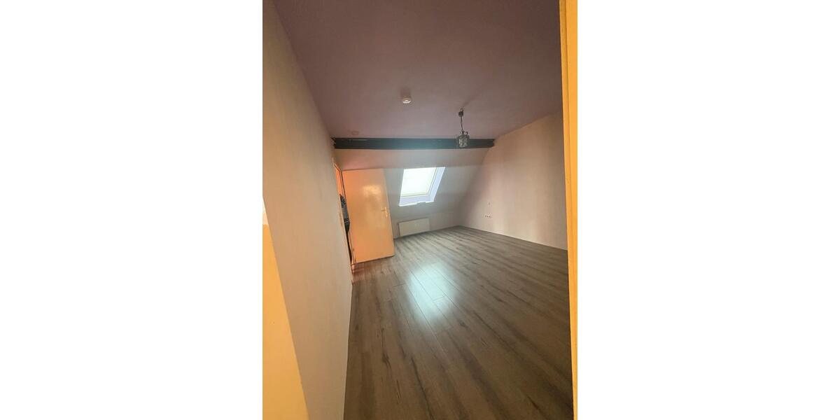 Etagenwohnung Springe - 3 Zimmer, 85 m&sup2;, 795&euro; | Angebot:25237570