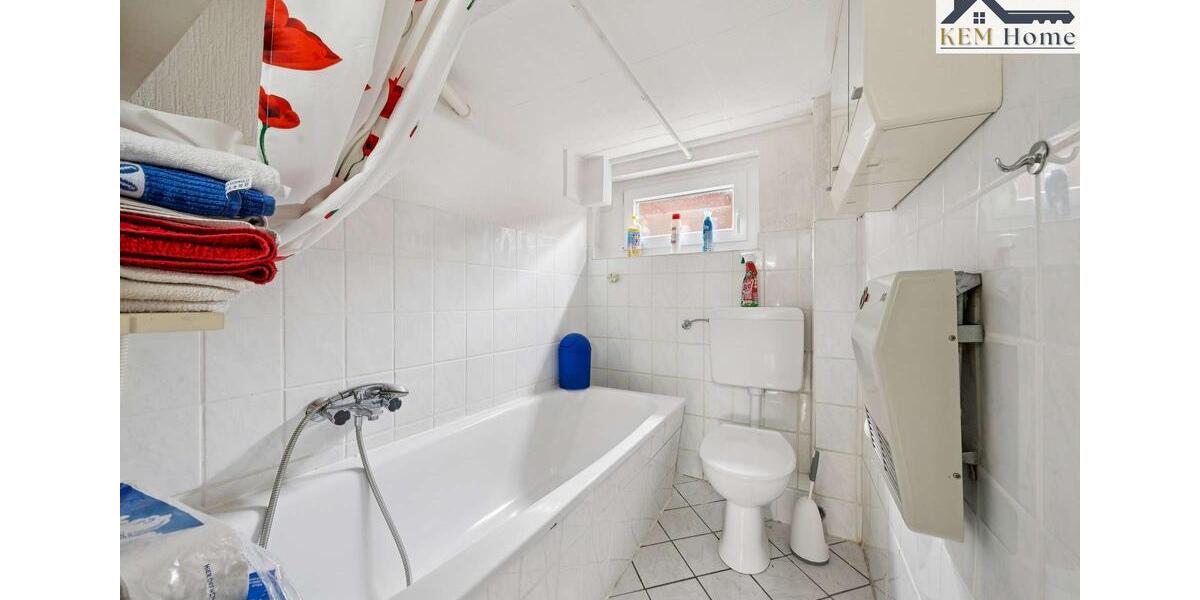 Einfamilienhaus Lauenau - 9 Zimmer, 2.000 m&sup2;, 2.250&euro; | Angebot:25869008