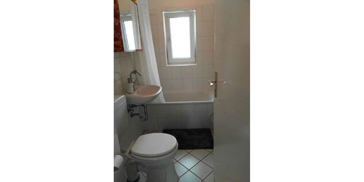 Etagenwohnung Hannover Vinnhorst - 6 Zimmer, 110 m&sup2;, 1.200&euro; | Angebot:25668765