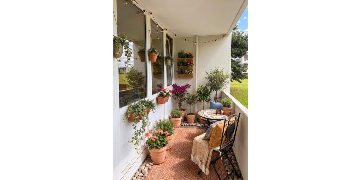 Hochparterre Hannover Herrenhausen-Stöcken - 3 Zimmer, 73 m&sup2;, 235.000&euro; | Angebot:27189960