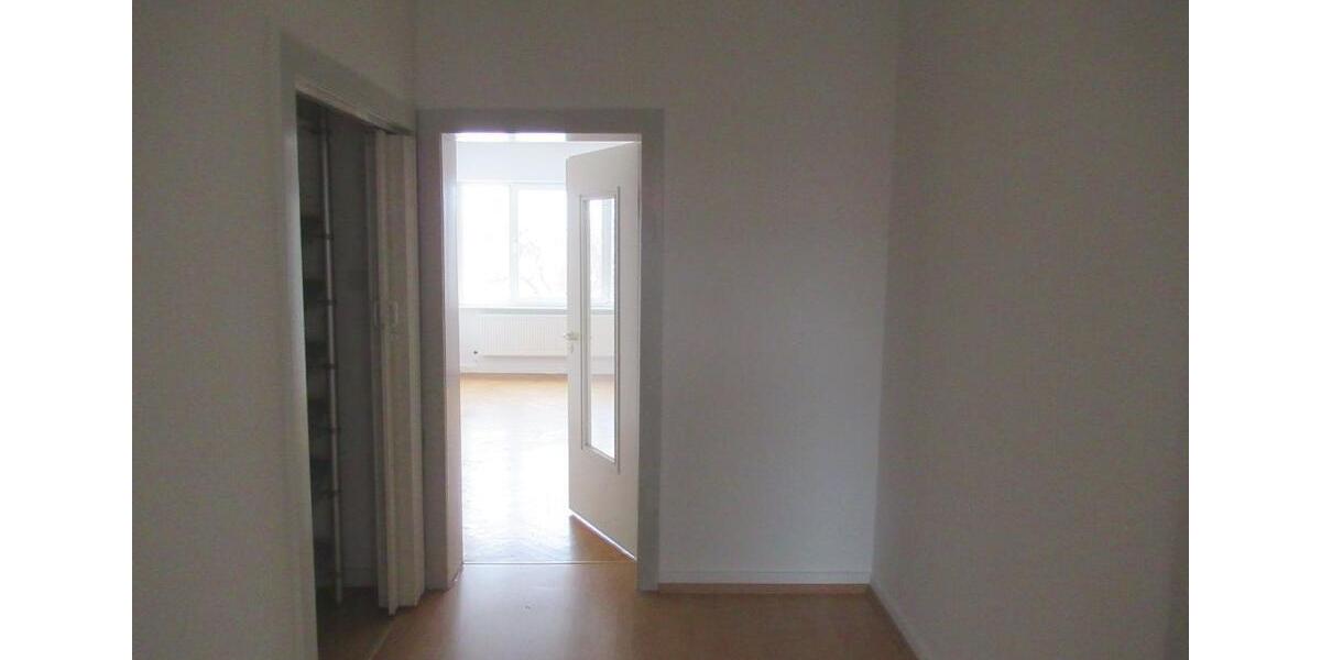 Etagenwohnung Hannover Vahrenwald-List - 3.5 Zimmer, 91 m&sup2;, 910&euro; | Angebot:25978201