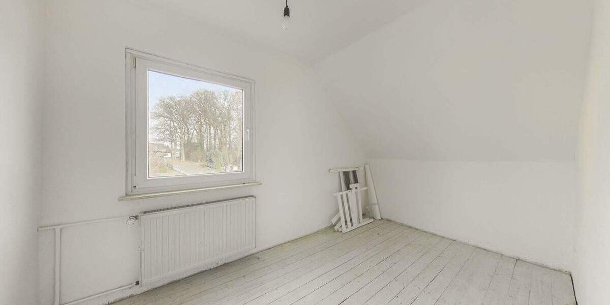 Einfamilienhaus Neustadt Eilvese - 8 Zimmer, 156 m&sup2;, 299.000&euro; | Angebot:25744855