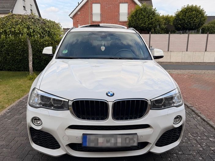 BMW X3 67.900 km 22.999 &euro; Sarstedt 31157