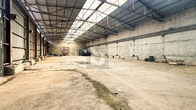 ENTWICKLUNGSPOTENZIAL, ATTRAKTIV FÜR INVESTOREN - Gewerbeobjekt Hannover Misburg-Anderten | Angebot:26421185
