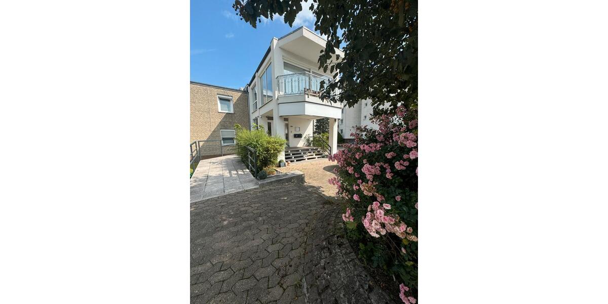 Etagenwohnung Bad Münder am Deister - 28 Zimmer, 800 m&sup2;, 16&euro; | Angebot:25987236