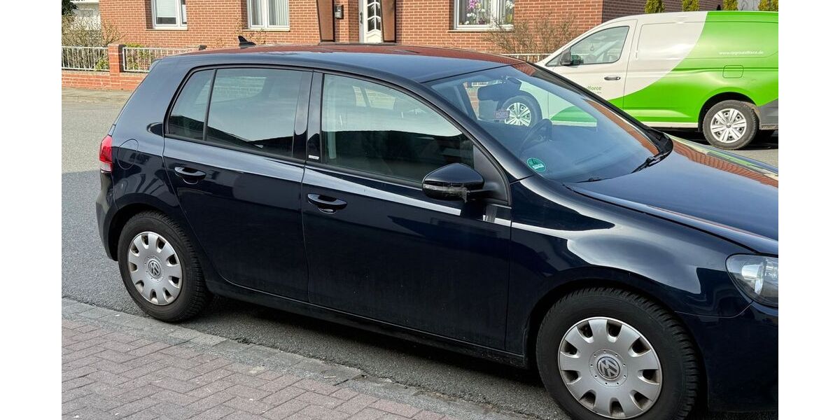 VW Golf 117.120 km 5.650 &euro; Garbsen 30823