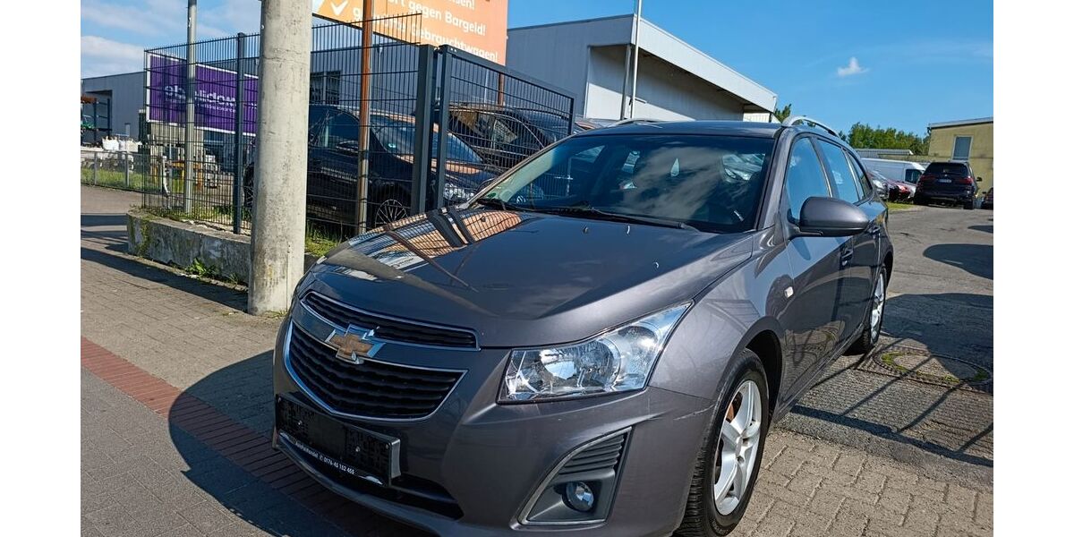 Chevrolet Cruze 89.000 km 5.990 &euro; Hannover 30453