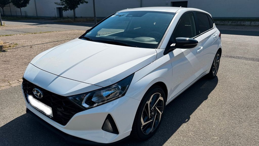 Hyundai i20 32.000 km 14.760 &euro; Hannover 30457